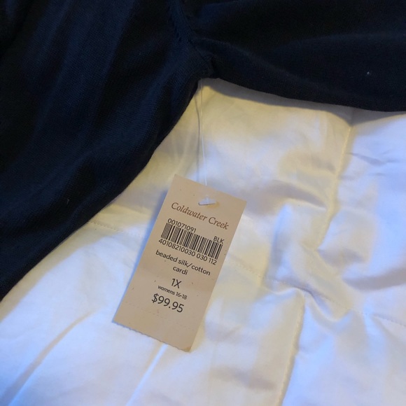 Sweater with bead trim - Picture 6 of 6